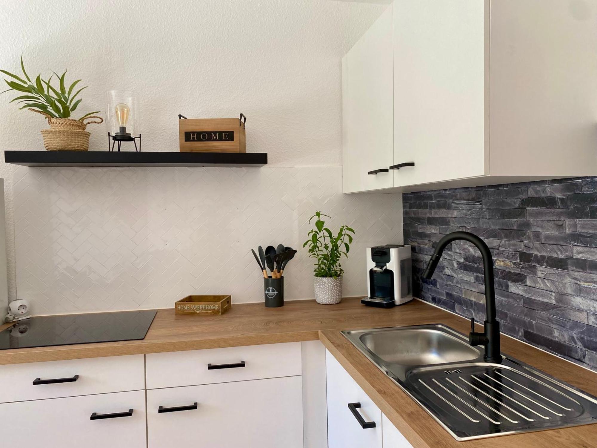 Stilvolles Appartement Ена Экстерьер фото