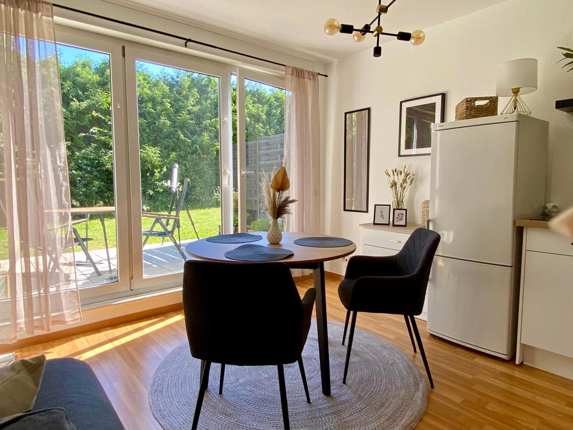 Stilvolles Appartement Ена Экстерьер фото